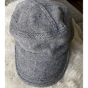Women’s Newsboy Hat By Alternative Black And White Chevron Wool Blend
